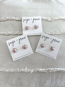 CONVERSATION HEART STUDS - WHITE